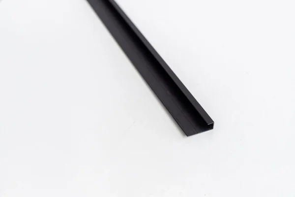 Fekete színű Végzáró alumínium profil, 3m hosszú és 5mm széles - Image 3
